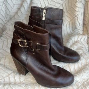 Ankle boots Gold Buckle